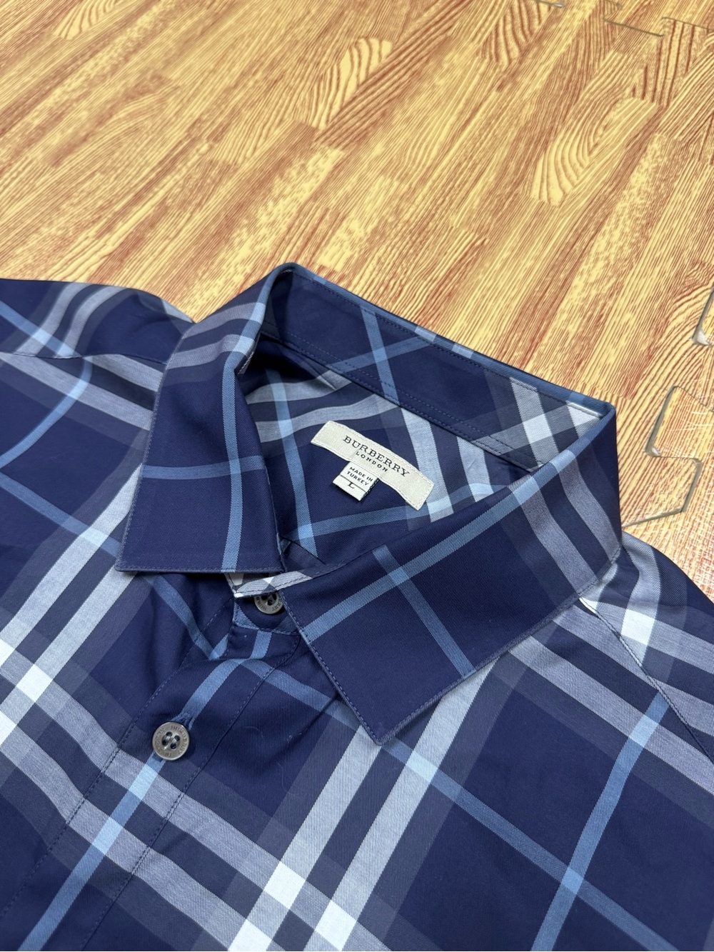 BURBERRY London Nova Check Plaid Button Shirt Men Large Blue White Button Up